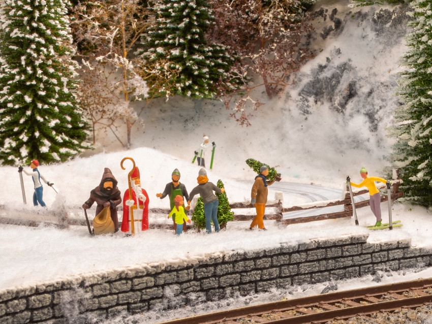 Arbres D'hiver Pour Modélisme Ferroviaire Noch - Lot De 7 Pièces (80-100mm)