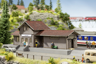 Décor miniature : Kit en découpe laser Petite gare "Amtzell" HO 21,9 cm x 8,6 cm et 8 cm de haut - Noch 66001