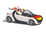 Voiture miniature : Smart Roadster 2024 HO avec supporteur au 1/87 - Busch 49308