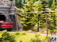 4 poteaux télégraphiques miniatures 1:87 - HO - Noch 13160