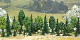 Végétation miniature : 35 arbres à feuilles et sapins au 1/87 HO - Busch 06490