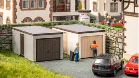 Accessoires miniatures : Garages préfabriqués au 1/87 - Noch 14319