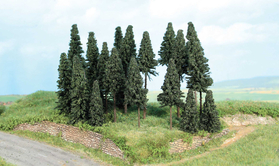Végétation miniature - Forêt de 20 sapins 5 à 11 cm - Heki 2262