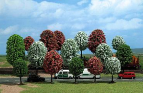 Végétation miniature : Assortiment de 18 arbres 4-7cm - Busch 06584  6584