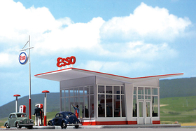 Busch 1005 - Station Essence ESSO 1:87 - HO