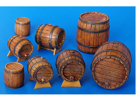 Décors miniatures : 18 Futs en bois - 1:35 - Plus Model 204
