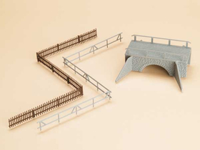 Petit pont de pierre et clotures - Auhagen 42555