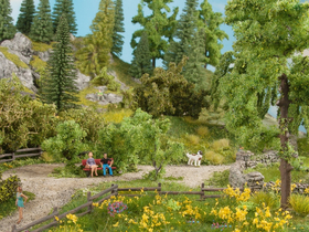Végétation miniature : Feuillage couvre sol, vert moyen - Noch 07250