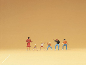 Preiser 79063 - Enfants sur manège 1:160