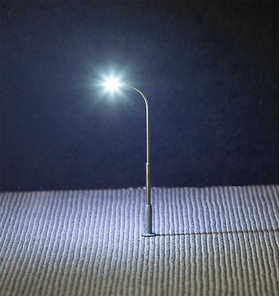 Éclairage miniature : Éclairage public LED, lampadaire - 1:160 N - Faller 272220